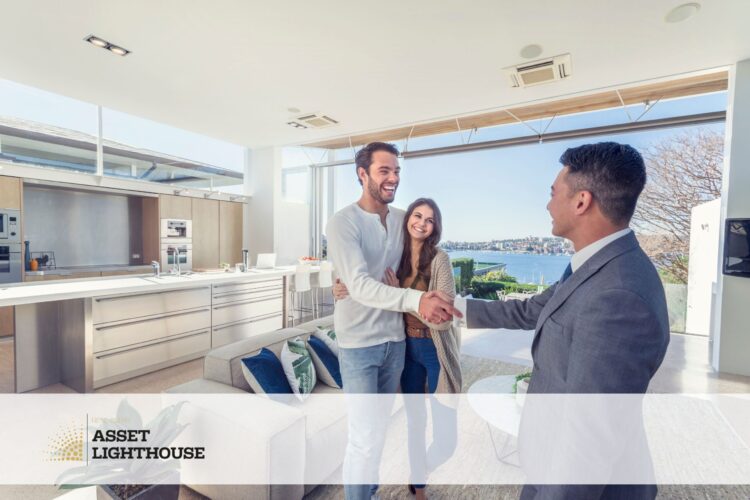 Más de 20 Años de Éxito Inmobiliario: Conozca la Experiencia de Asset Lighthouse