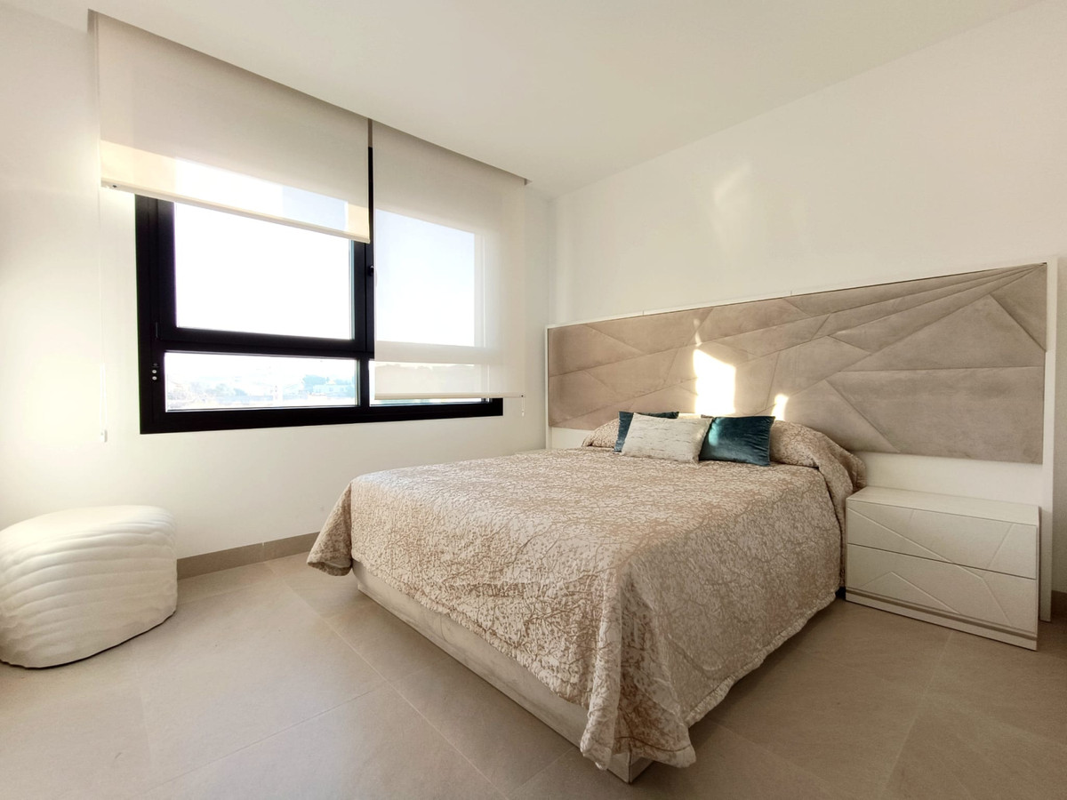 Imagen de Villa Moderna con Piscina Privada en Benijófar, Alicante