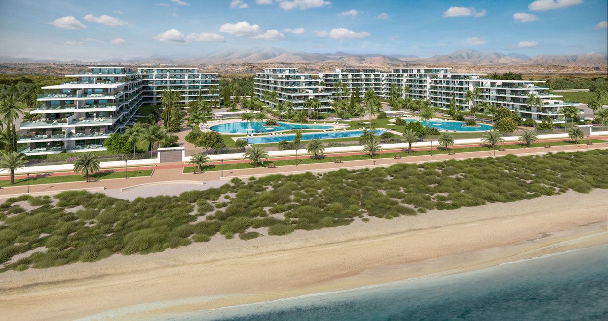 Imagen de Exclusivo Apartamento Frente al Mar en Almerimar, Almería