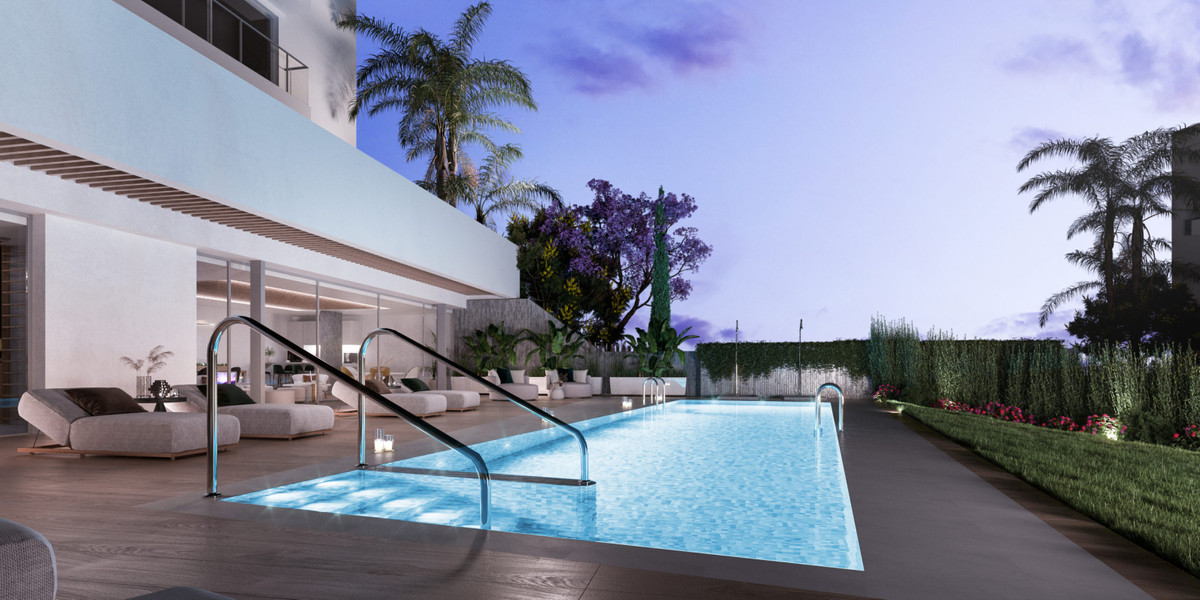 Imagen de Marbella: Lujo Costero con Vistas al Mar y Servicios Premium