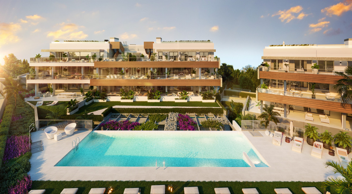 Imagen de Marbella: Lujo Costero con Vistas al Mar y Servicios Premium