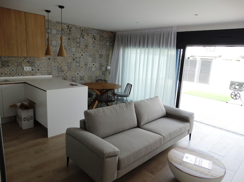 Imagen de Moderna Villa con Piscina Privada en Pilar de la Horadada