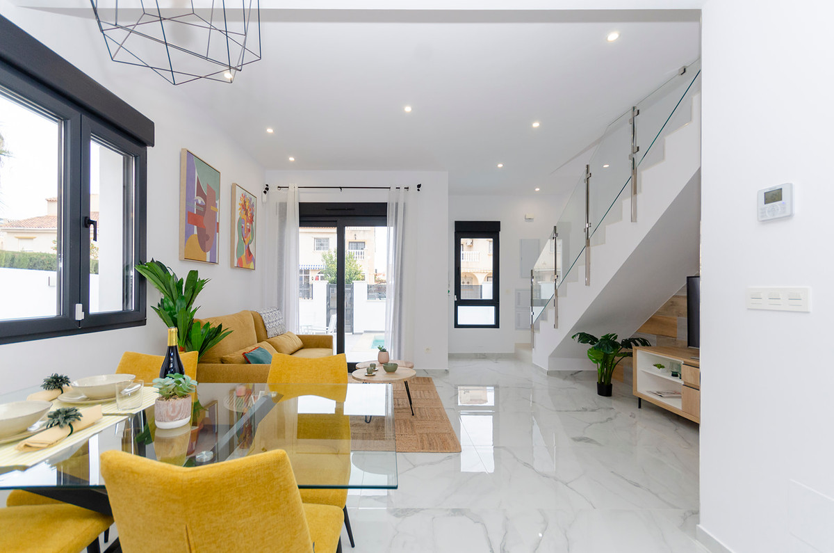 Imagen de Villa en venta en Torrevieja