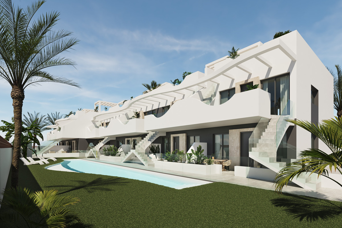 Imagen de Chalet en Venta en Pilar de la Horadada