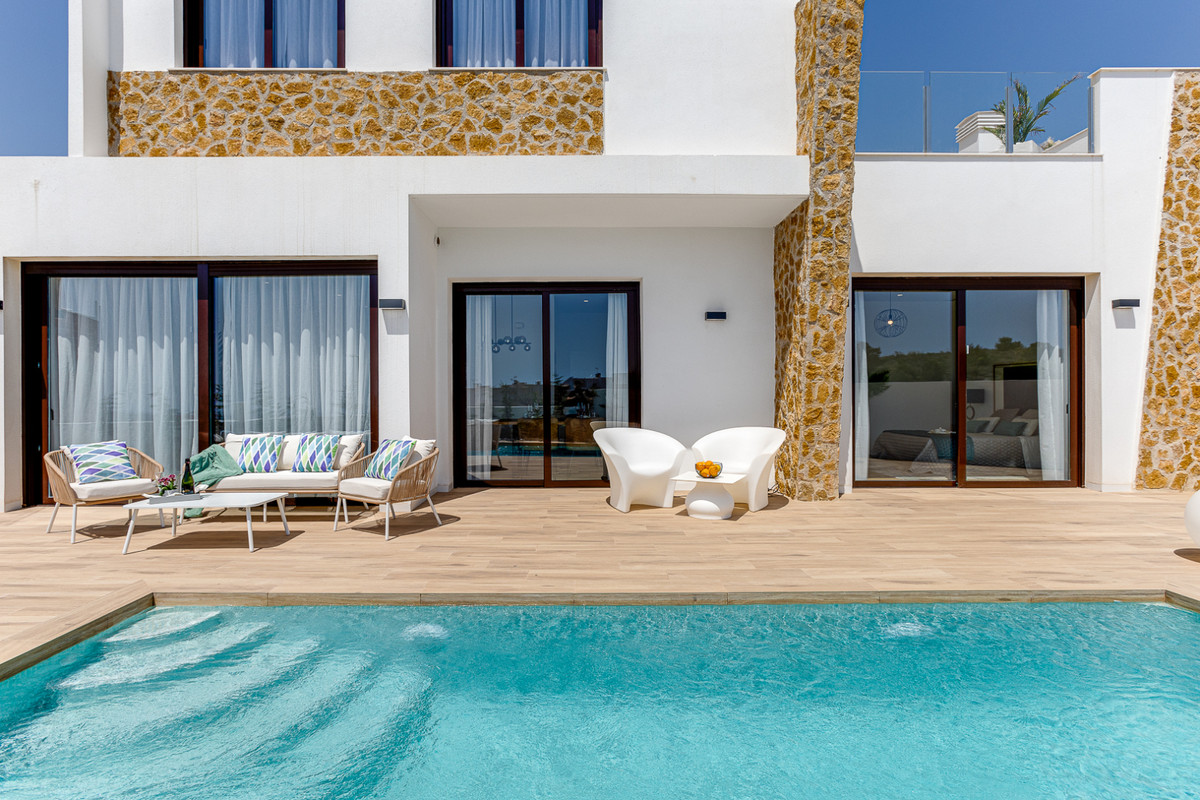 Imagen de Finestrat: Villa Moderna con Piscina y Vistas Espectaculares