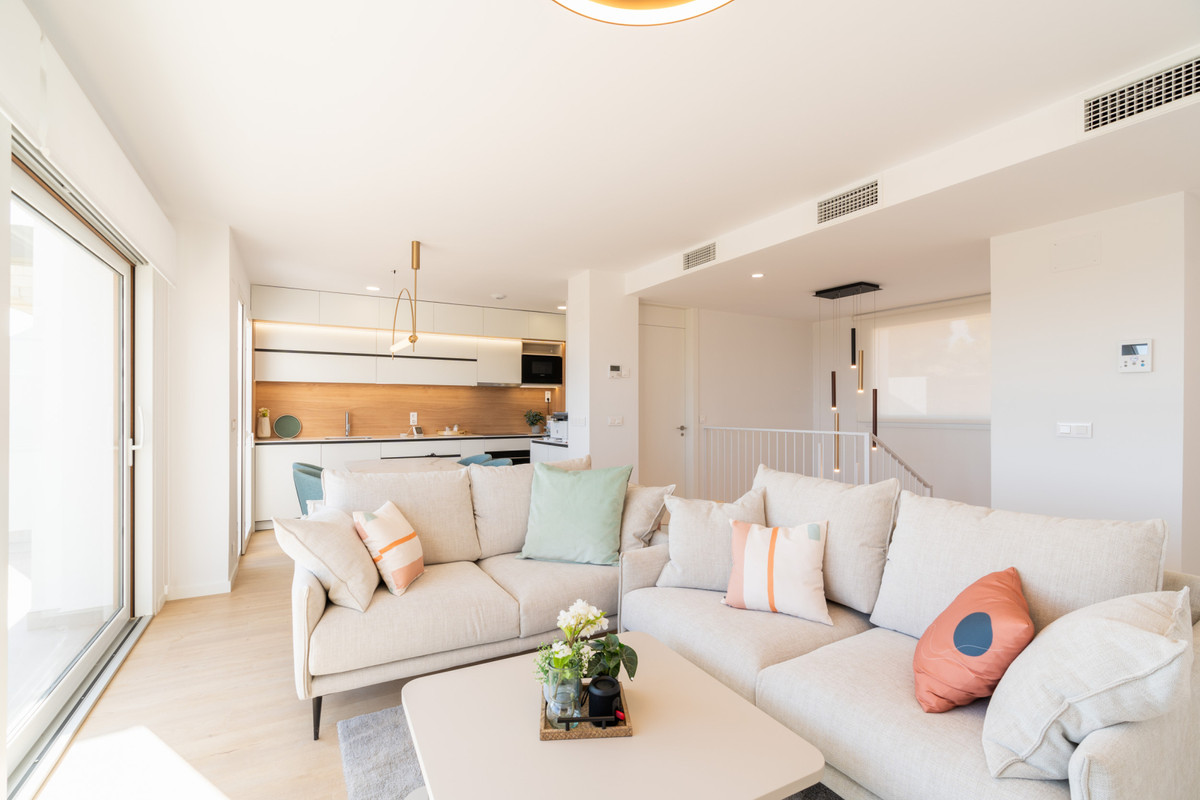 Imagen de Exclusiva Villa Moderna en La Nucia con Vistas Panorámicas