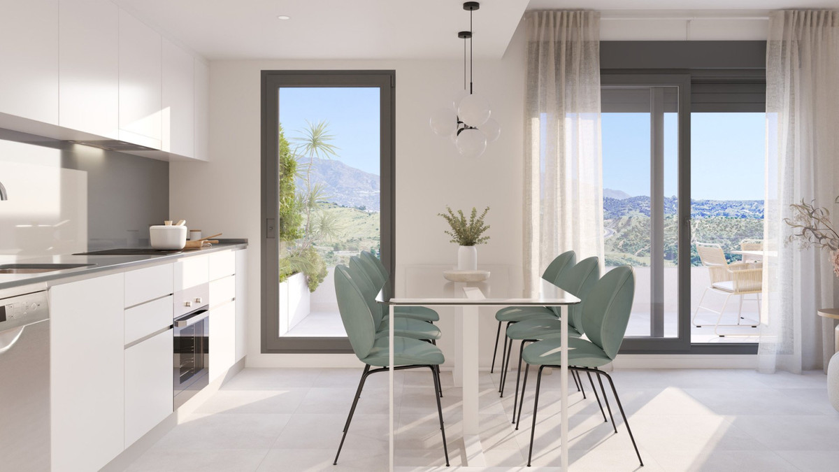 Imagen de Mijas Costa: Apartamento de Lujo con Vistas al Golf