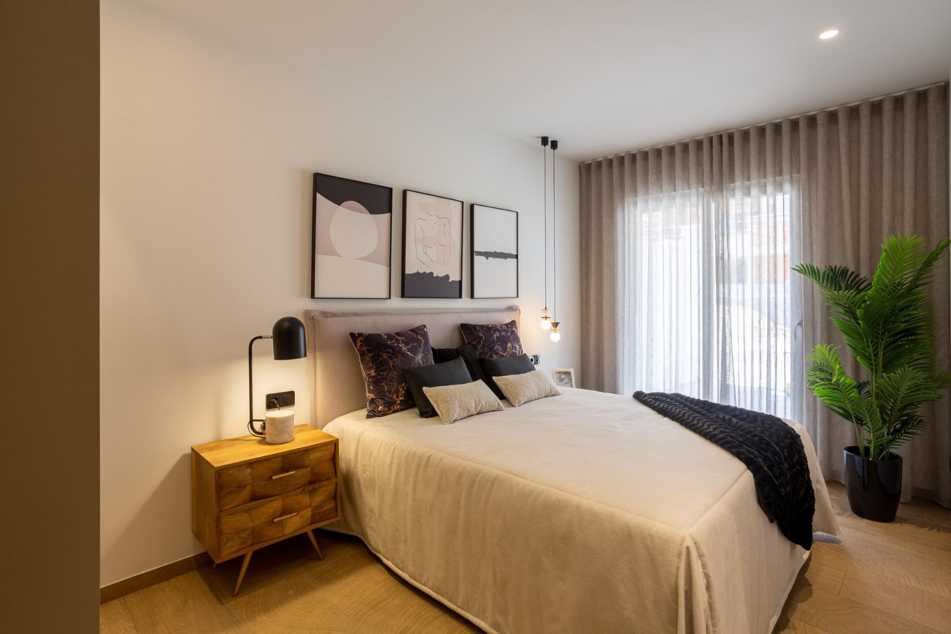 Nuevos Bungalows en La Finca Golf, Algorfa – Lujo y Naturaleza en la Costa BlancaExclusivo Complejo Residencial en un Entorno de GolfUbicado en el prestigioso resort La Finca Golf,...