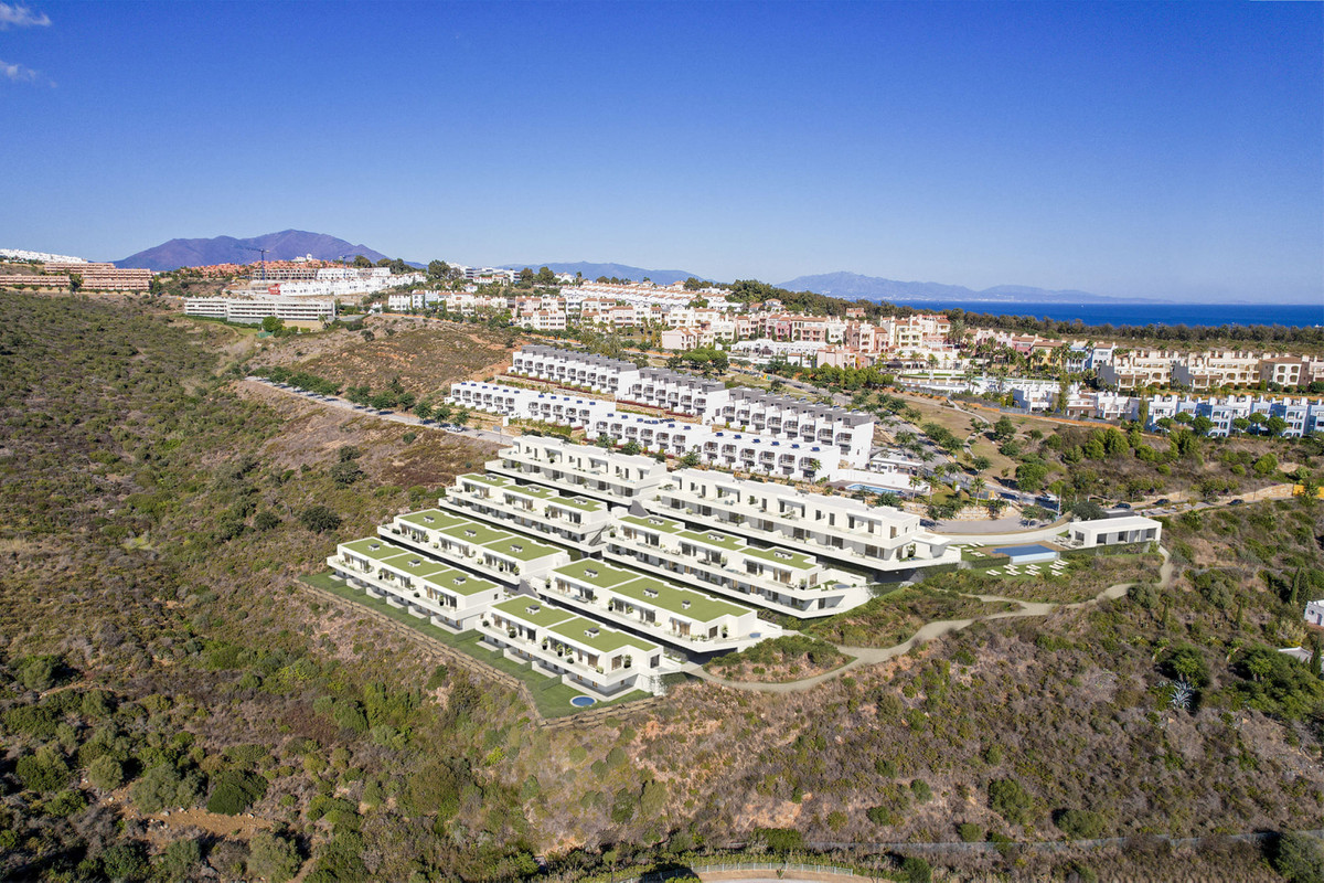 Nueva Promoción: Precios desde 490,000 € hasta 490,000 €. [Habitaciones: 4 - 4] [Baños: 3 - 3] [Construidos: 139.00 m2 - 139.00 m2] Adosados de 2, 3 y 4 dormitorios con vistas al mar La organiz...