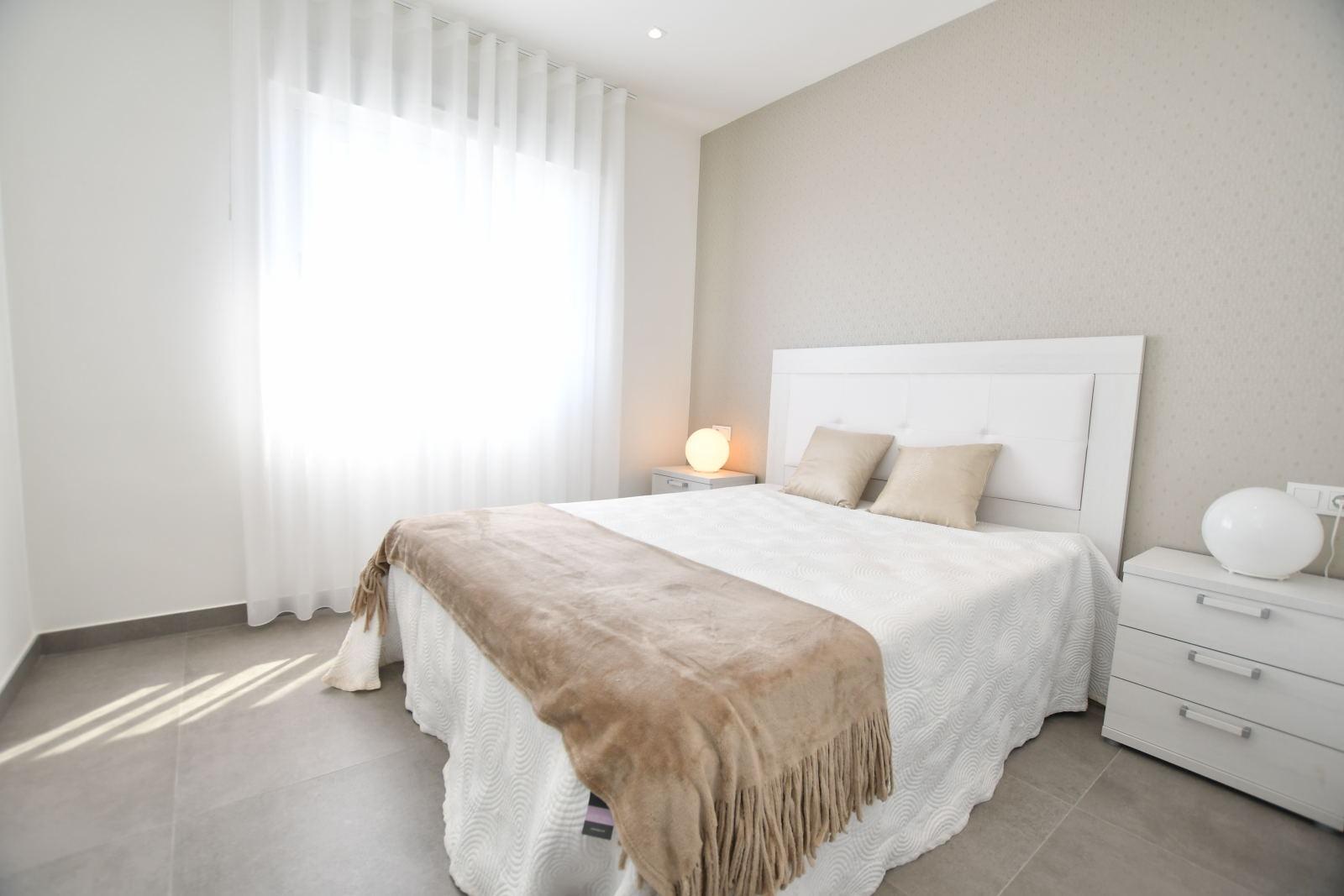 Bungalows de Obra Nueva en San Miguel de Salinas – Naturaleza, Golf y Confort