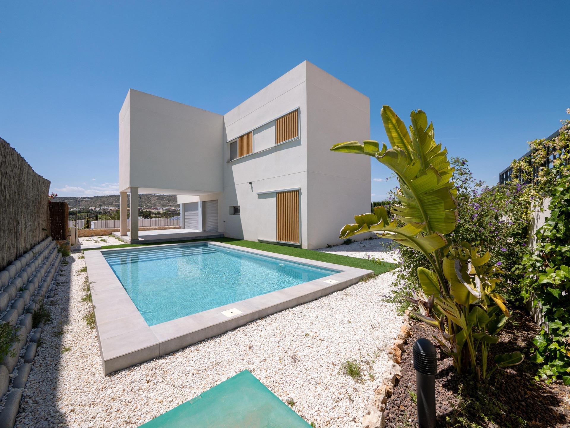 VILLA DE DISEñO MODERNO CON VISTAS AL GOLF, Villa de lujo en Algorfa, Costa Blanca Sur. 4 hab, 3 baños, vistas golf. Estilo mediterráneo moderno. ¡Oportunidad única en Alicante!