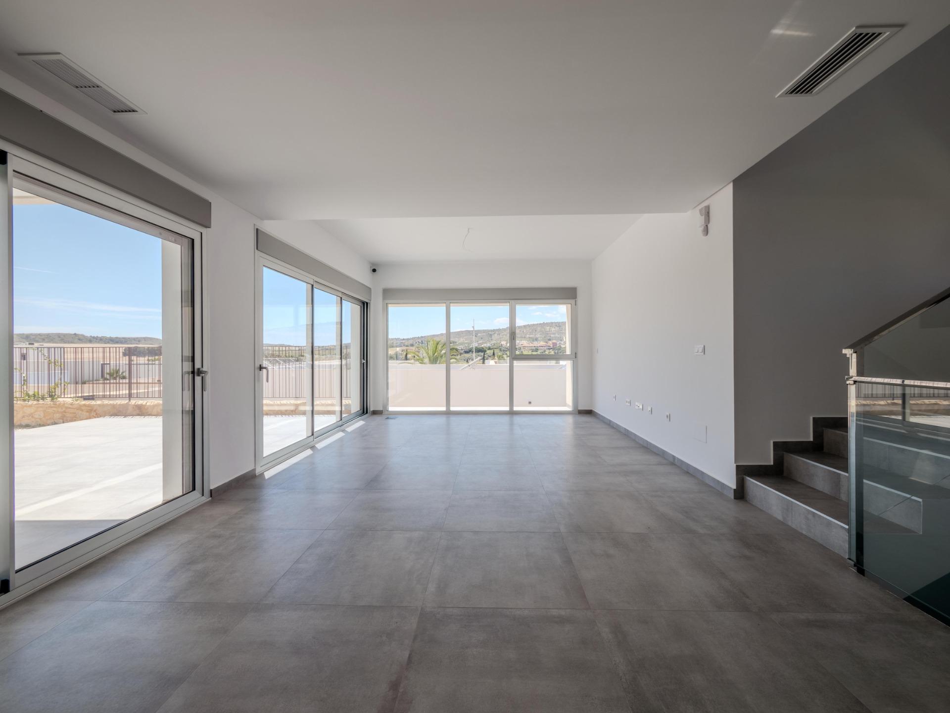 VILLA DE DISEñO MODERNO CON VISTAS AL GOLF, Villa de lujo en Algorfa, Costa Blanca Sur. 4 hab, 3 baños, vistas golf. Estilo mediterráneo moderno. ¡Oportunidad única en Alicante!