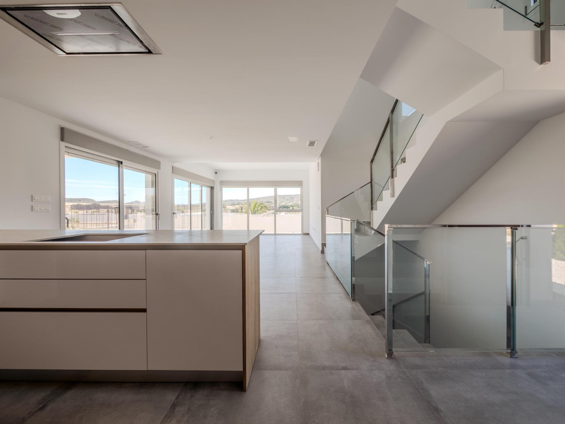 VILLA DE DISEñO MODERNO CON VISTAS AL GOLF, Villa de lujo en Algorfa, Costa Blanca Sur. 4 hab, 3 baños, vistas golf. Estilo mediterráneo moderno. ¡Oportunidad única en Alicante!