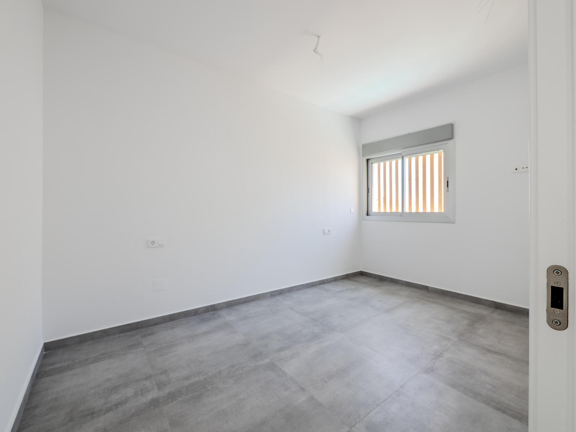 VILLA DE DISEñO MODERNO CON VISTAS AL GOLF, Villa de lujo en Algorfa, Costa Blanca Sur. 4 hab, 3 baños, vistas golf. Estilo mediterráneo moderno. ¡Oportunidad única en Alicante!