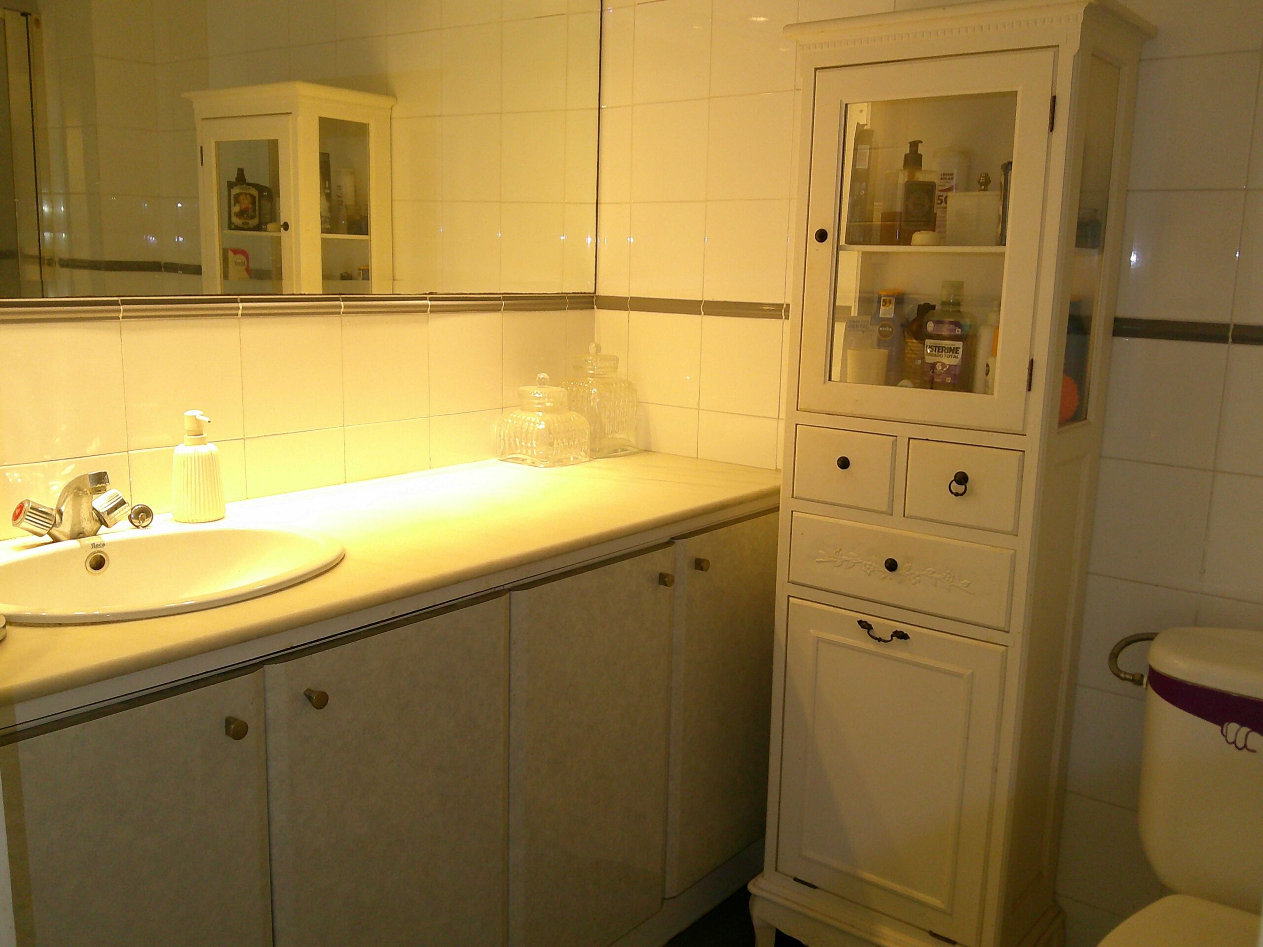 Estepona: Apartamento con Vistas al Mar en Hacienda Beach, Apartamento excepcional en Hacienda Beach, Estepona. 2 dorm, vistas al mar y acceso directo a la playa. Disfruta la Nueva Milla de Oro con piscina, seguridad 24