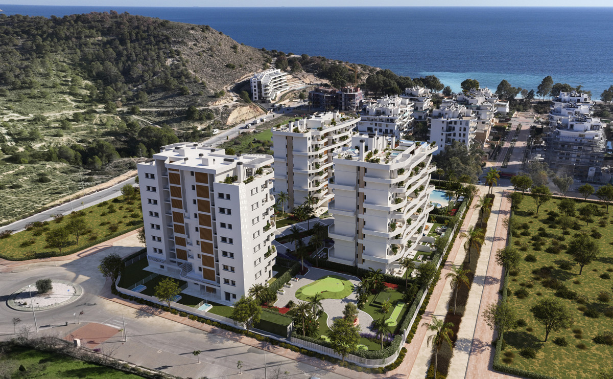 Villajoyosa: Lujo Mediterráneo a Pasos del Mar, Descubre el lujo en Villajoyosa, Costa Blanca. Apartamentos y áticos exclusivos a 5 min de Playa del Torres. Piscina infinity, gimnasio y vistas al Mediterráneo