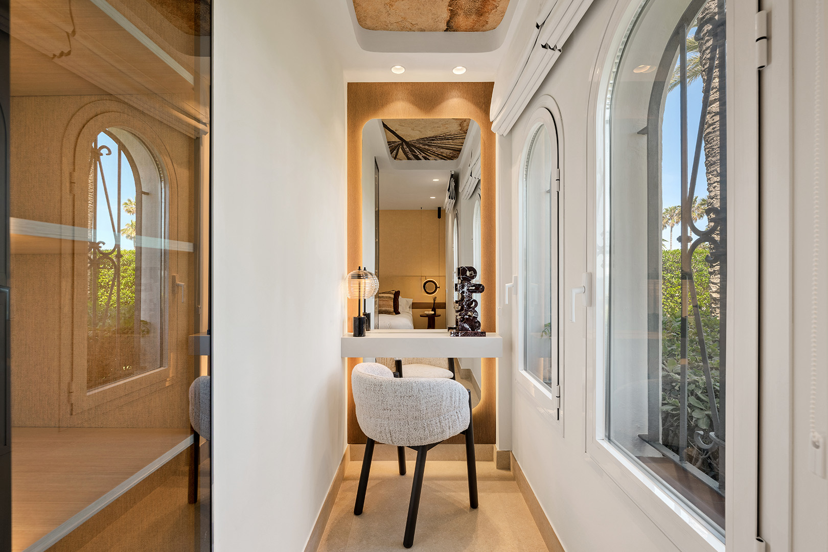 Exclusivo Apartamento de Lujo en Primera Línea de Playa, Estepona