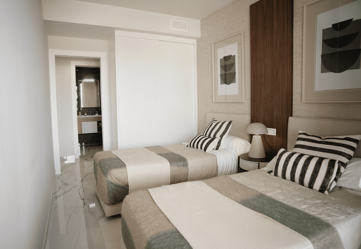 Exclusivos Bungalows de Lujo en Ciudad Quesada, Descubre bungalows de lujo "llave en mano" en Ciudad Quesada, Costa Blanca. 2 dorm, 2 baños, amueblados y equipados. Disfruta golf, playa y el estilo de vida me