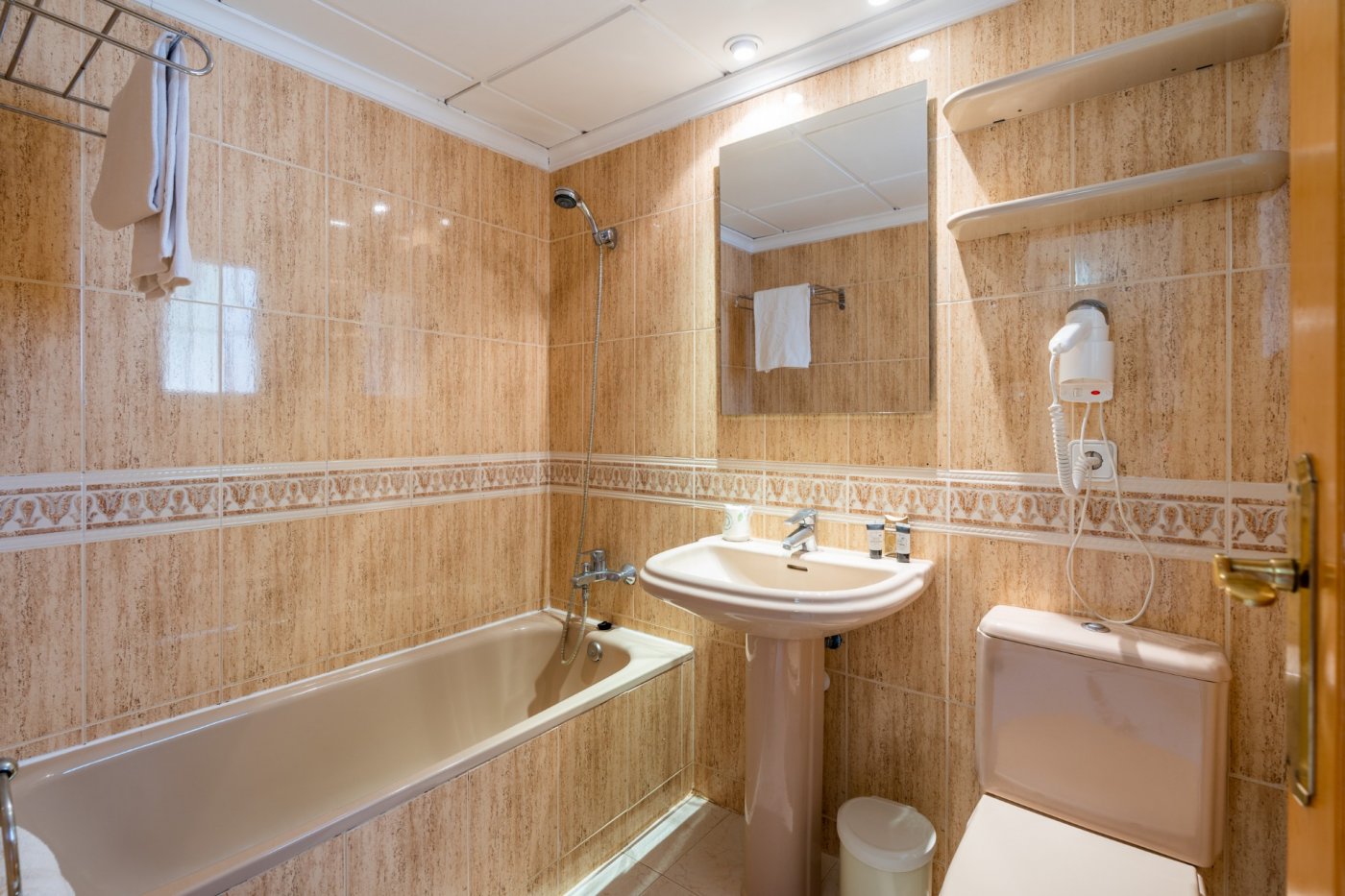 APARTAMENTOS BUNGALOW PLANTA BAJA EN CALPE