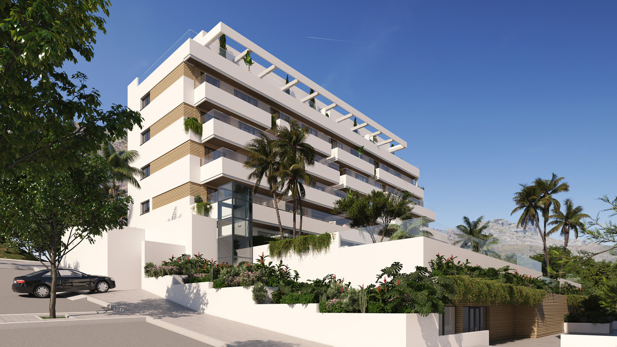 Torremolinos: Lujo Mediterráneo con Vistas Únicas, Descubre Living Garden en Torremolinos: apartamentos de lujo con 3 dormitorios y 2 baños. Disfruta de vistas al mar, piscina infinity, gimnasio y coworking. Tu