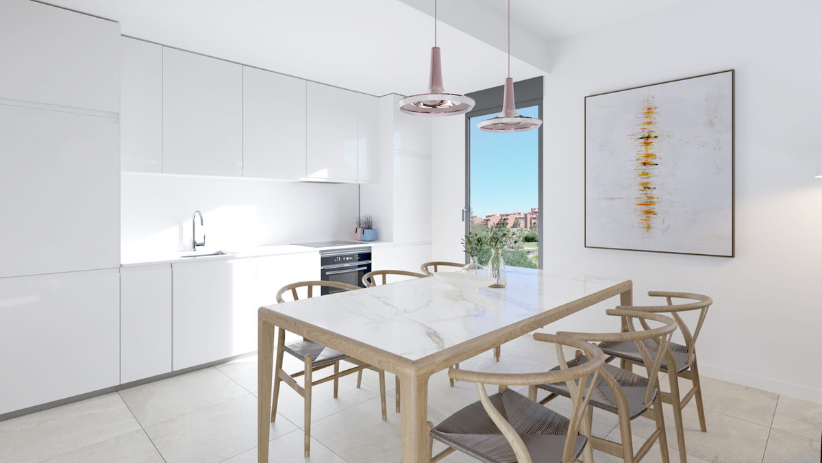 Vive Estepona: Apartamento Resort con Jardín, Descubre tu oasis en Estepona, Costa del Sol. Apartamento de lujo de 3 dorm. en nuevo complejo con zonas comunes resort: piscina, spa, co-working. Cerca de play
