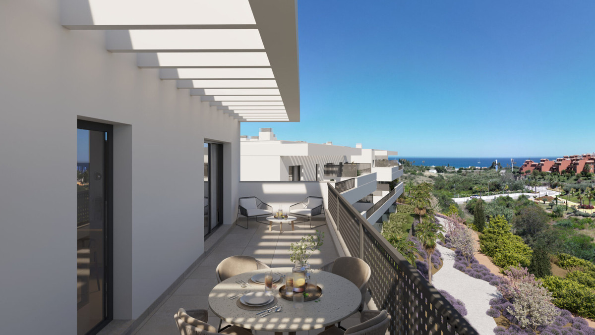Vive Estepona: Apartamento Resort con Jardín, Descubre tu oasis en Estepona, Costa del Sol. Apartamento de lujo de 3 dorm. en nuevo complejo con zonas comunes resort: piscina, spa, co-working. Cerca de play