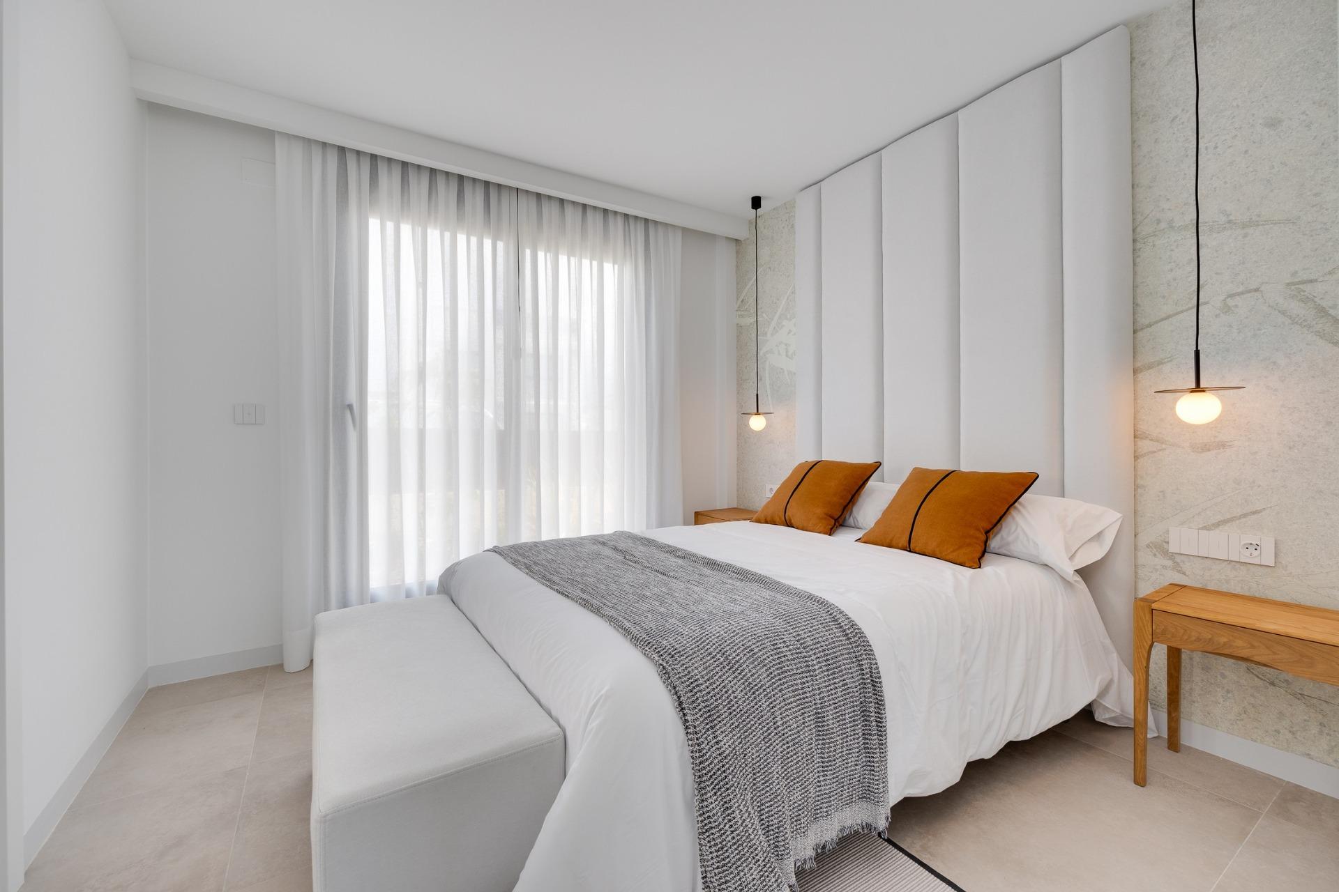 Adosado en Venta en Mutxamel, Villas adosadas obra nueva en Mutxamel, Alicante. 3 hab, 3 baños, piscina privada, vistas mar. Cerca playa y golf. ¡Vive el sueño mediterráneo!