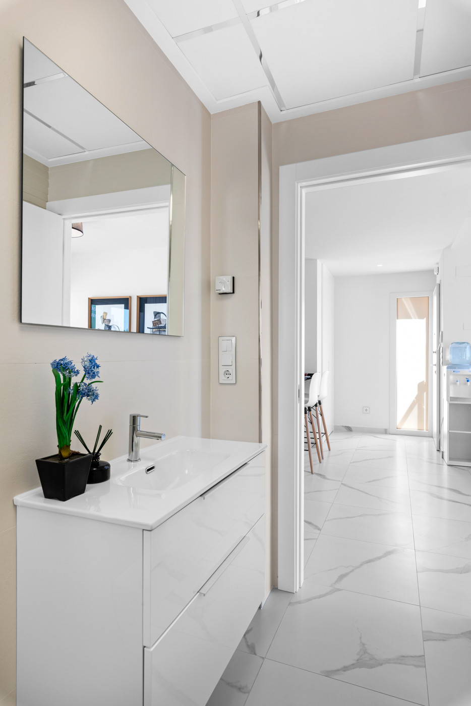 Villa en San Miguel: Vistas, Golf y Mar Cerca, Villas de lujo en San Miguel de Salinas, Alicante. Vistas, naturaleza y serenidad a 7km de playas Orihuela Costa. Cerca de golf y servicios. Villas personalizab