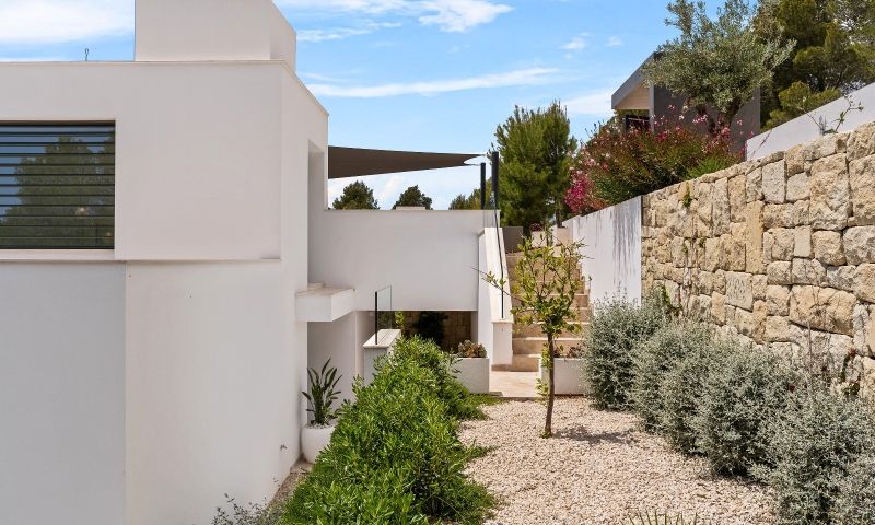 Villa de Lujo en Altea: Vistas al Mar, Espectacular villa de lujo en Altea, Alicante. 4 dormitorios en suite, piscina privada y vistas al mar. Diseño contemporáneo en Costa Blanca. ¡Viva el lujo medi