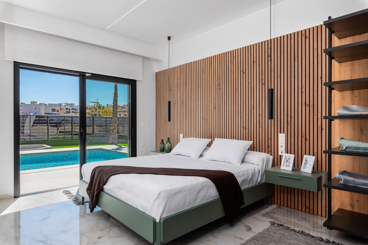 Villa de Lujo en Algorfa: Diseño y Confort Exclusivo, Villas de lujo en Algorfa, Alicante. 11 exclusivas residencias con piscina privada, cerca de golf y playas Costa Blanca. Lujo y privacidad.