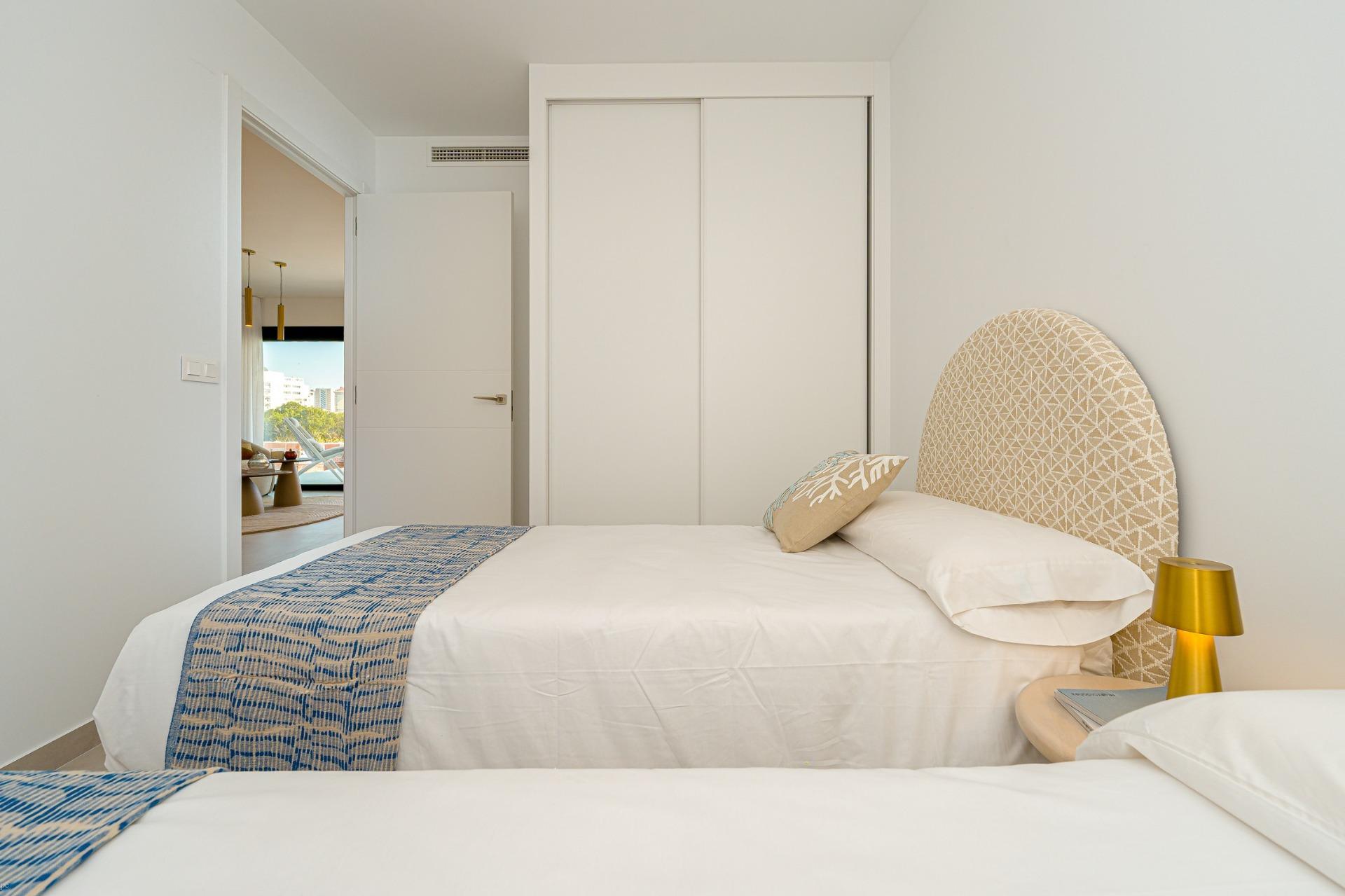 Apartamento en Venta en Villajoyosa, Apartamento 2 hab/2 baños en Cala de Finestrat, Costa Blanca Norte. Vistas mar, sur. Cala Finestrat. ¡Oportunidad inversión!