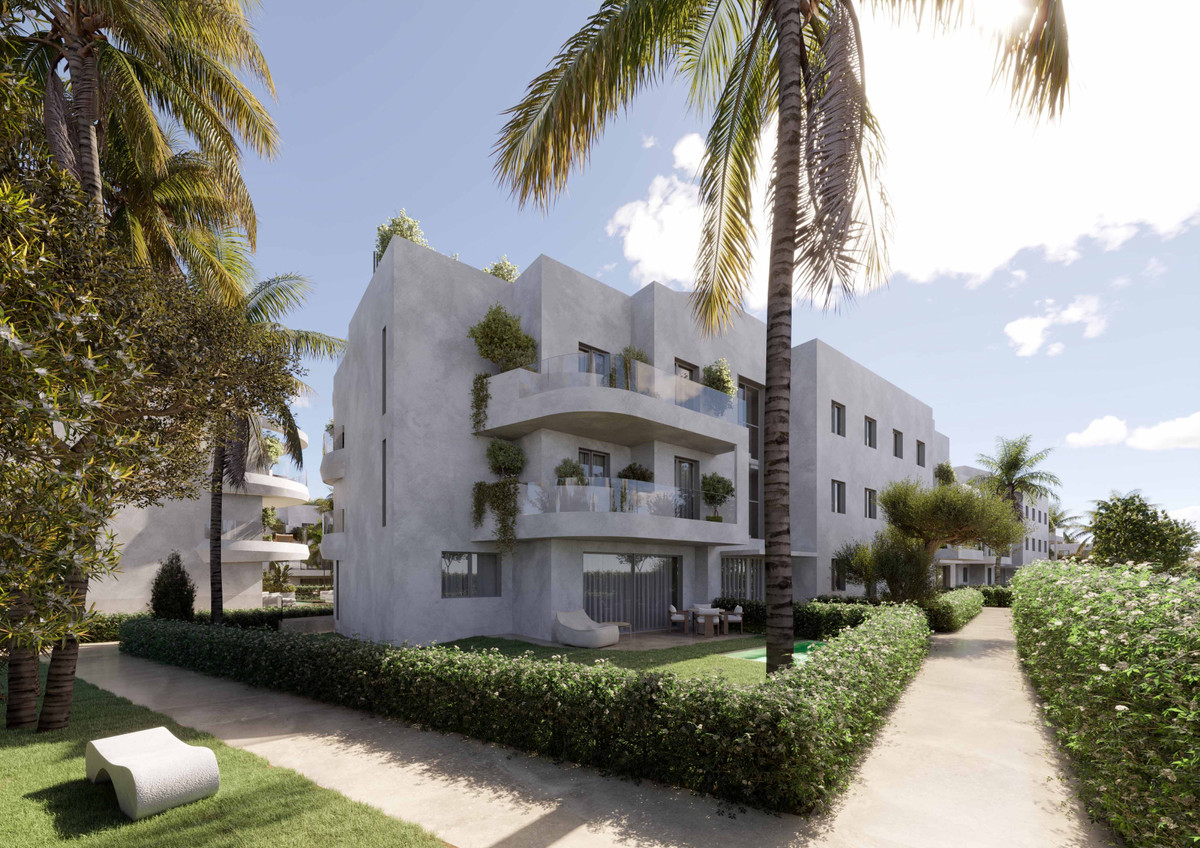 Estepona Oeste: Lujo, Naturaleza y Vida Resort., Descubre un exclusivo apartamento de 3 hab. en Estepona, Málaga. Lujo, serenidad mediterránea y servicios resort en el corazón de la Costa del Sol. ¡Tu estilo d