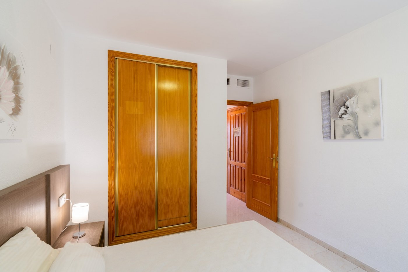 Casa en Venta en Calpe, Encantador bungalow en Calpe, Alicante. 2 hab, 1 baño. Vive la Costa Blanca. Ideal inversión/residencia. ¡270.000€!