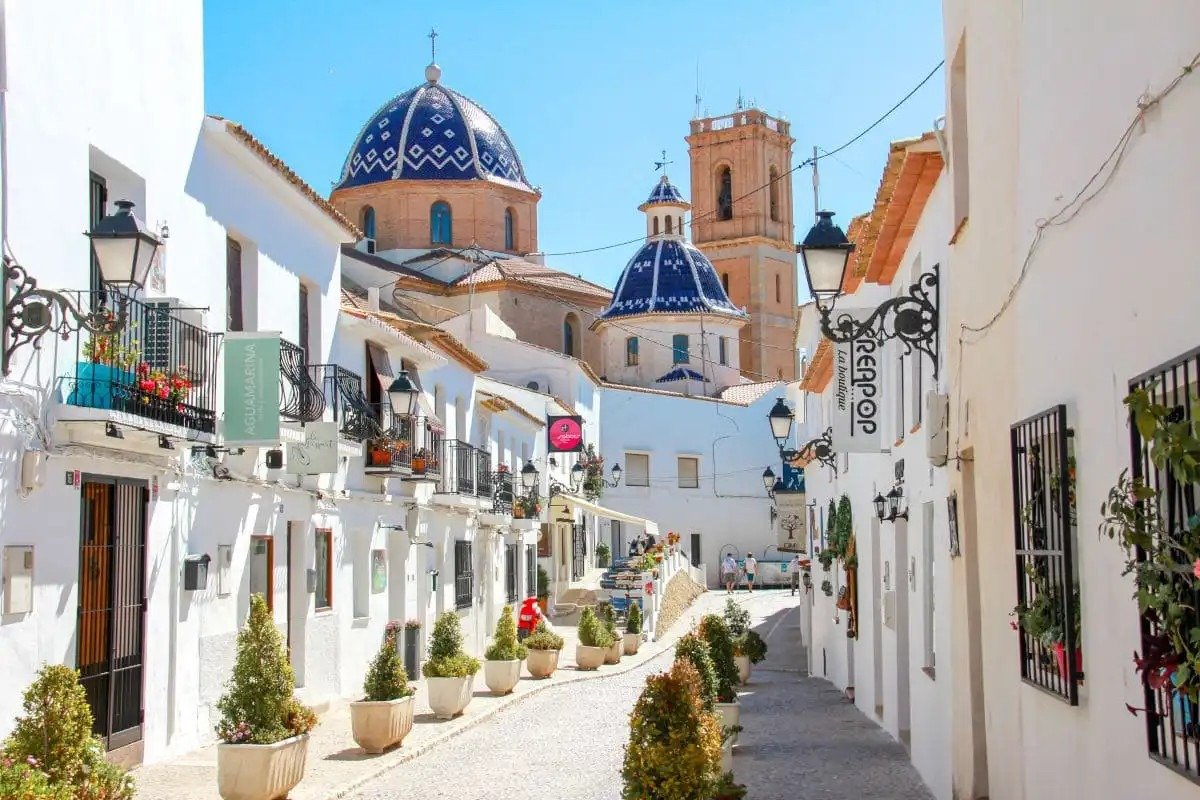 VILLA DE LUJO DE OBRA NUEVA EN ALTEA HILLS