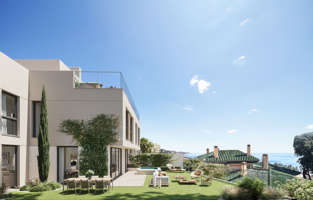 Monte Sancha: Lujo, Vistas al Mar y Ahorro Energético, Descubre el lujo residencial en Monte Sancha, Málaga. Apartamentos exclusivos con diseño vanguardista, vistas al mar, piscina privada y eficiencia energética. V