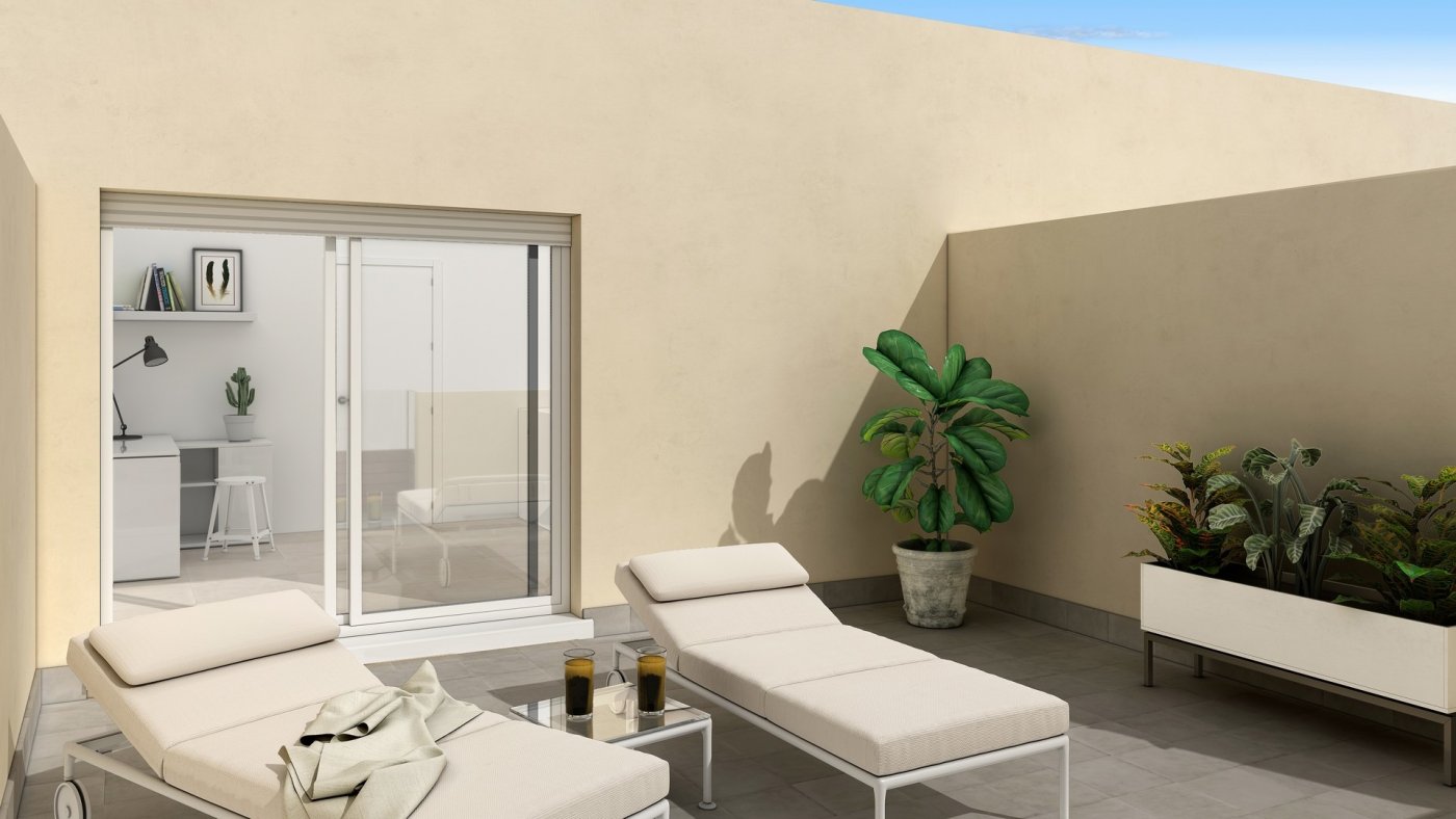 HERMOSAS CASAS ADOSADAS EN LA MANGA