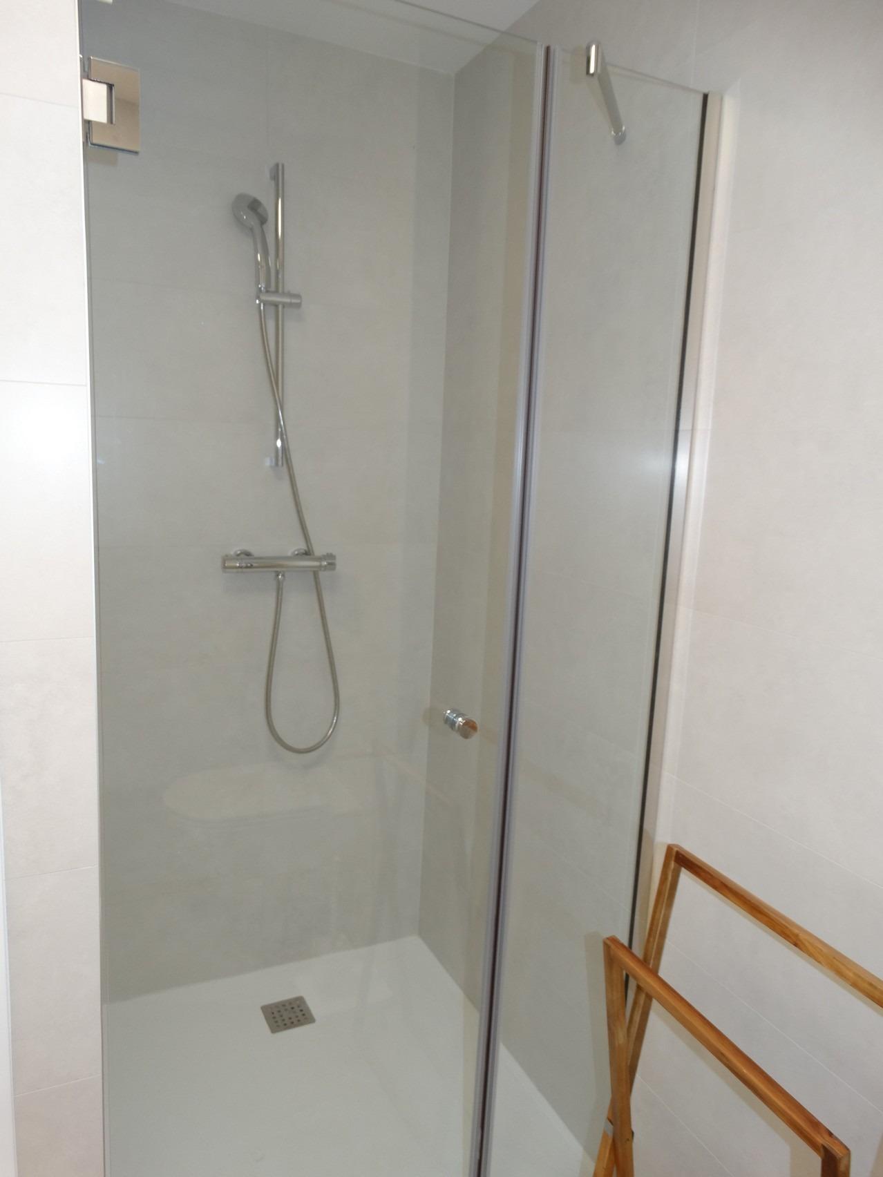 Tu Oasis Moderno en Pilar de la Horadada, Bungalows obra nueva en Pilar de la Horadada, Costa Blanca Sur. 2 hab, 2 baños. Máximo confort y vida mediterránea. ¡Oportunidad única!