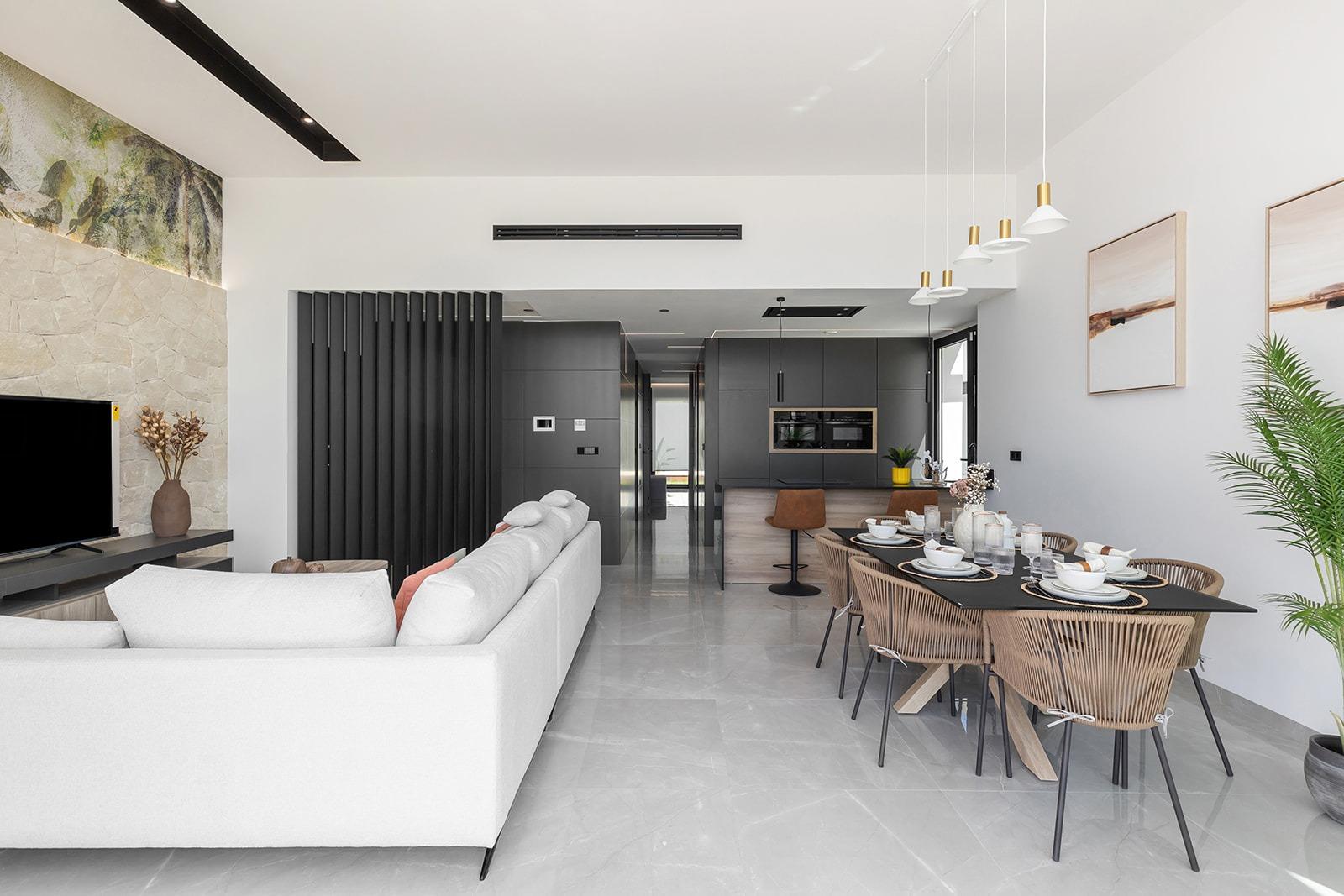 Villa en Venta en Torrevieja, Villa obra nueva en Torrevieja, Costa Blanca Sur. 3 hab, 2 baños, piscina privada. Vive el Mediterráneo con estilo y confort. ¡Tu hogar ideal!