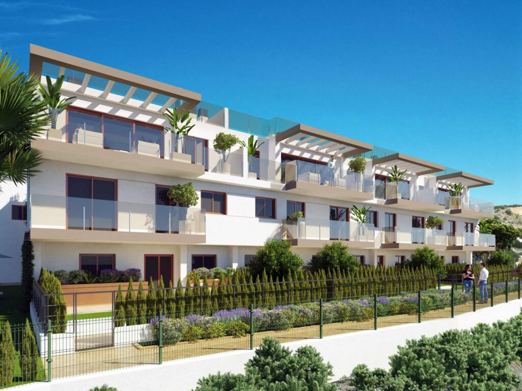 Exclusiva Villa en La Nucia: Vistas Bahía y Lujo, Villa de lujo obra nueva en La Nucia, Alicante. 4 hab, 3 baños. Vistas panorámicas al mar, diseño mediterráneo, sostenible y con todas las comodidades. ¡Oportun