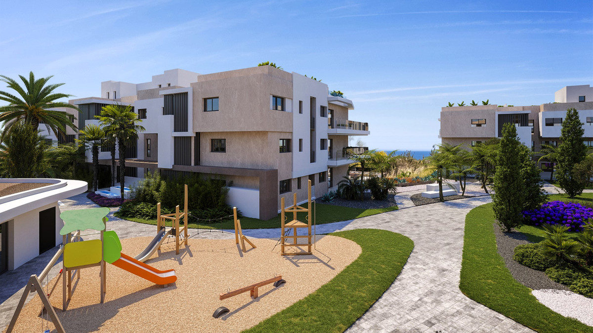 Estepona: Lujo, Vistas al Mar y Vida Exclusiva, Descubre apartamentos de lujo en la New Golden Mile de Estepona. Vistas al mar, comunidad exclusiva con spa, piscinas infinitas y seguridad 24h. ¡Vive el sueño