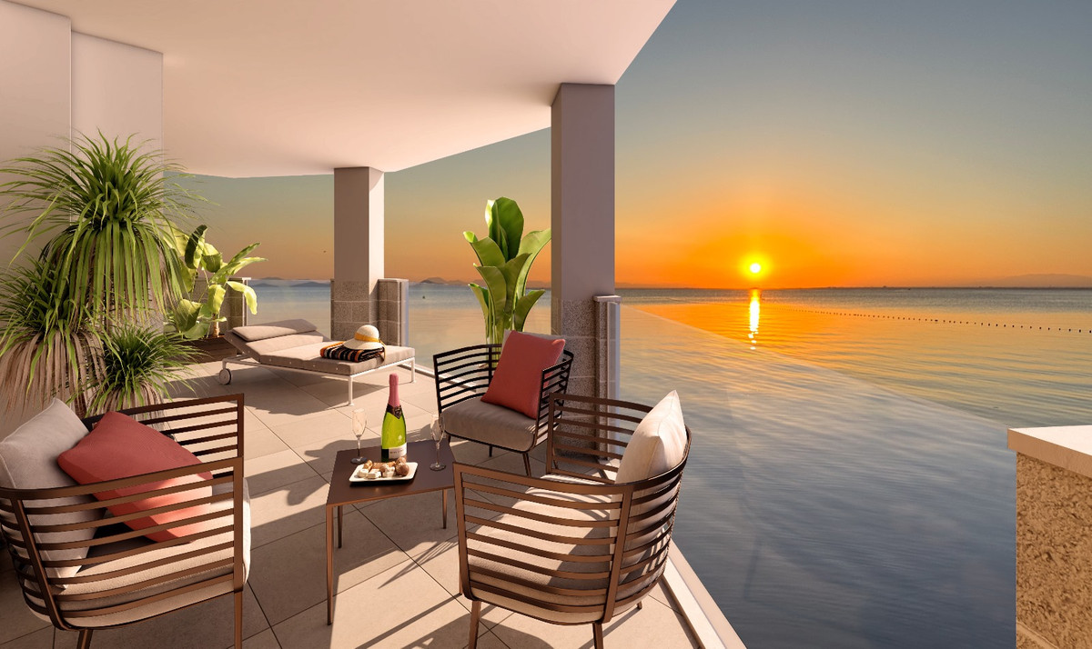 Apartamento de Lujo en San Javier: Vive el Mediterráneo, Vive el sueño mediterráneo en este exclusivo apartamento de 3 hab. en San Javier, Murcia. Disfruta Mar Menor, playas y diseño vanguardista. ¡Tu hogar por 390.00