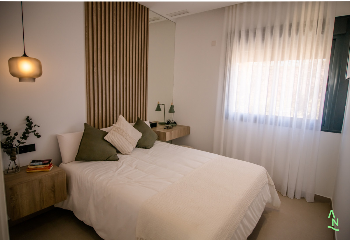 Alhama de Murcia: Tu Oasis con Piscina y Solárium, Descubre apartamentos exclusivos en Alhama de Murcia. Disfruta piscina, terraza con cocina de verano, 2-3 dorm. y solárium. ¡Tu hogar ideal en Murcia!
