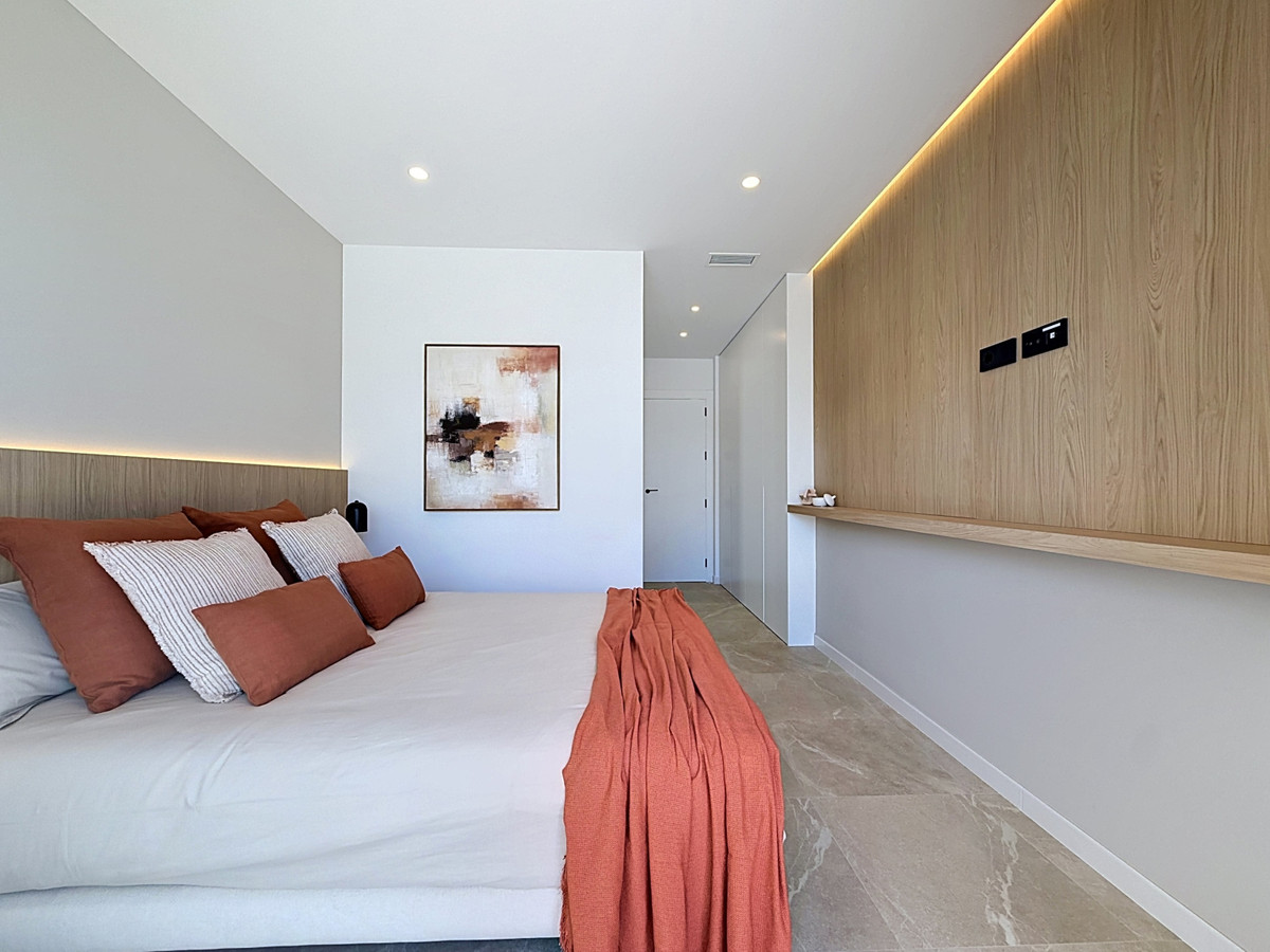 San Javier: Lujo Moderno y Piscina Privada, Apartamentos de lujo obra nueva en San Javier, Murcia. 2 dorm, 2 baños. Piscina privada o solárium. Calidades premium, cerca de playas y golf. ¡Tu inversión ide