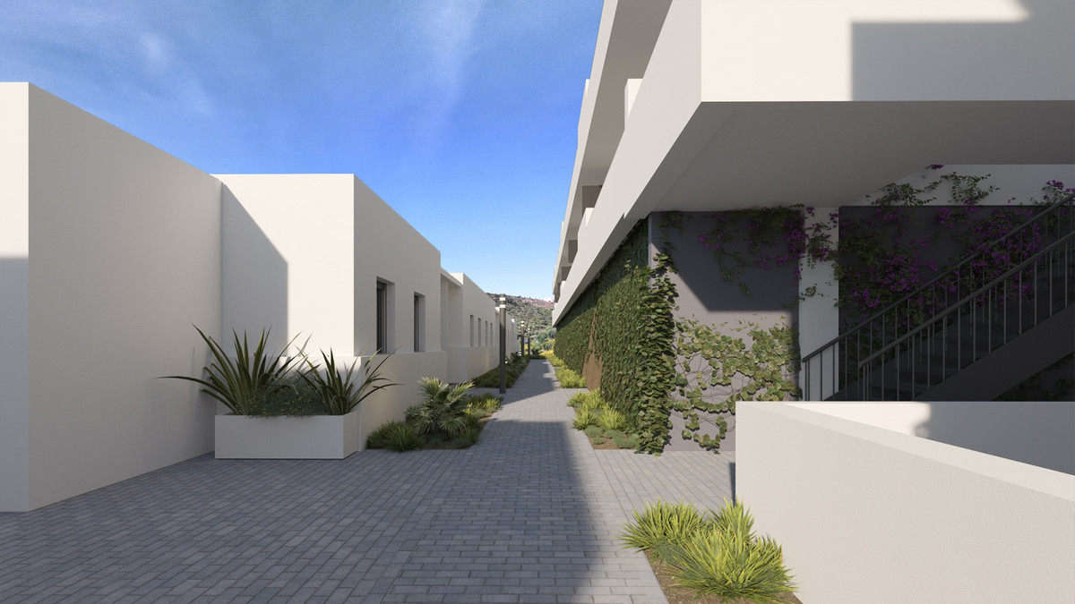 Manilva: Adosados con Vistas al Mar y Lujo Exclusivo, Descubre adosados de lujo en Manilva, Málaga, Costa del Sol. Vistas al mar, 2-4 dorm., piscina, spa y gimnasio. Desde 420.000€. Vive el sueño mediterráneo.