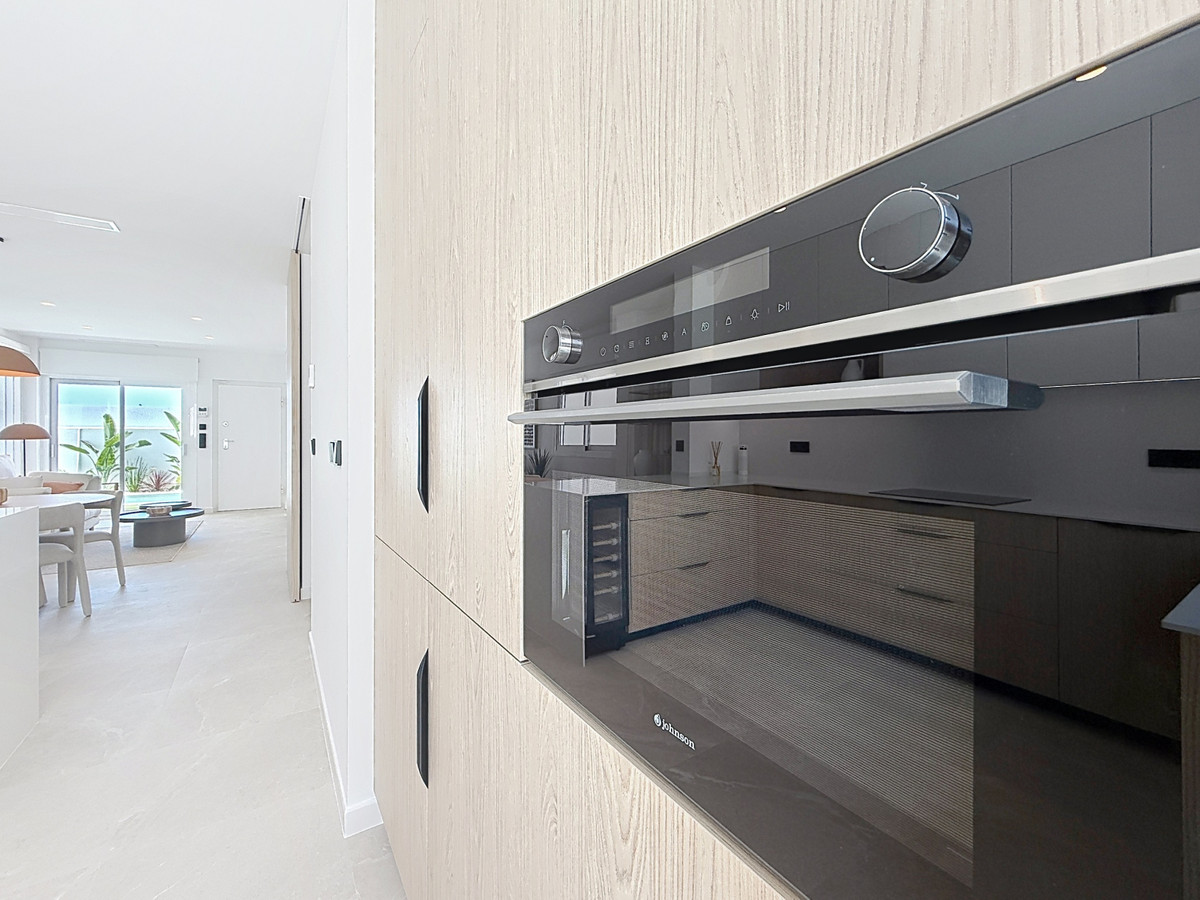 San Javier: Lujo, Diseño y Vida Mediterránea, Descubre 6 exclusivos apartamentos de lujo en San Javier, Costa Cálida. Obra nueva con 2-3 dormitorios, piscina privada o solárium. Cerca del Mar Menor y golf.