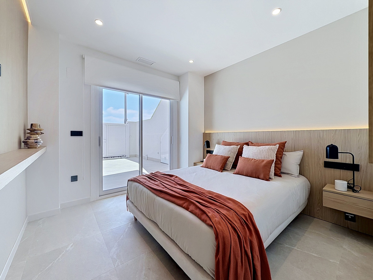 San Javier: Lujo, Diseño y Vida Mediterránea, Descubre 6 exclusivos apartamentos de lujo en San Javier, Costa Cálida. Obra nueva con 2-3 dormitorios, piscina privada o solárium. Cerca del Mar Menor y golf.