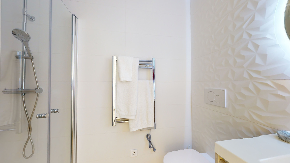 Tu Refugio Mediterráneo en Pilar de la Horadada, Vive el Mediterráneo en Pilar de la Horadada, Alicante. Viviendas de 3 dorm. con piscina, jardines y cerca de la playa. Apartamentos, chalets o bungalows. Desde