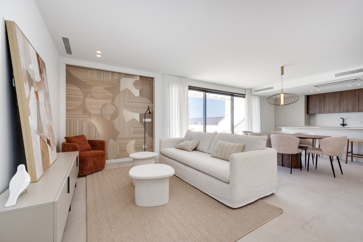 Tu Villa Soñada en Muchamiel: Lujo, Piscina y Solárium, Descubra su villa ideal en Muchamiel, Alicante. 3 dorm, 3 baños, piscina privada y solárium en la Costa Blanca. Disfrute del estilo de vida mediterráneo cerca d