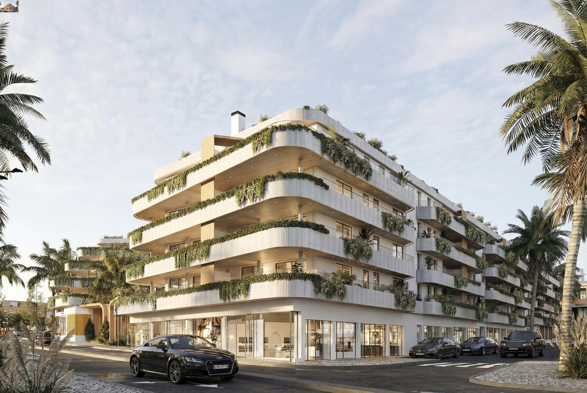 Marbella West: Lujo, Bienestar e Inversión Segura, Descubre un apartamento de lujo 3 hab en Marbella West, San Pedro. Inversión premium en Costa del Sol con piscinas, spa y gimnasio. Cerca de playas y golf. ¡Tu