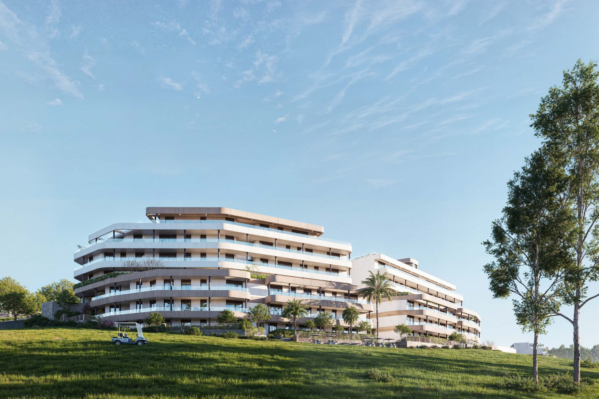 Estepona Golf: Tu Oasis de Lujo y Naturaleza, Apartamento de 3 dorm. en Estepona, Málaga, junto a campo de golf. Disfruta de vistas panorámicas, piscina, gimnasio y un estilo de vida mediterráneo exclusivo